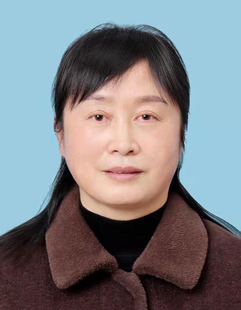 劉霞 
